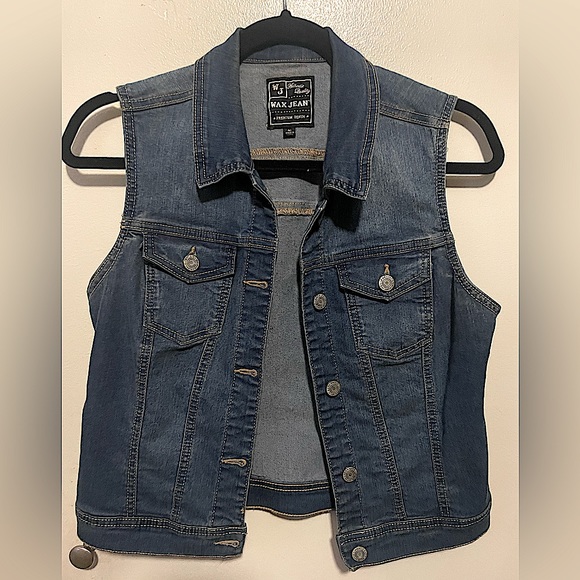 Jean Vest - Picture 1 of 4